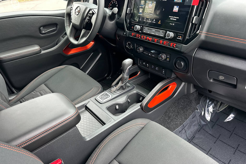 Thumbnail: 2026 Nissan Frontier - 12