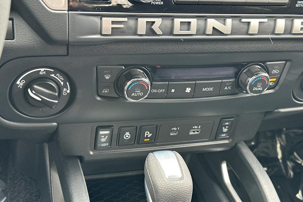 Thumbnail: 2026 Nissan Frontier - 22