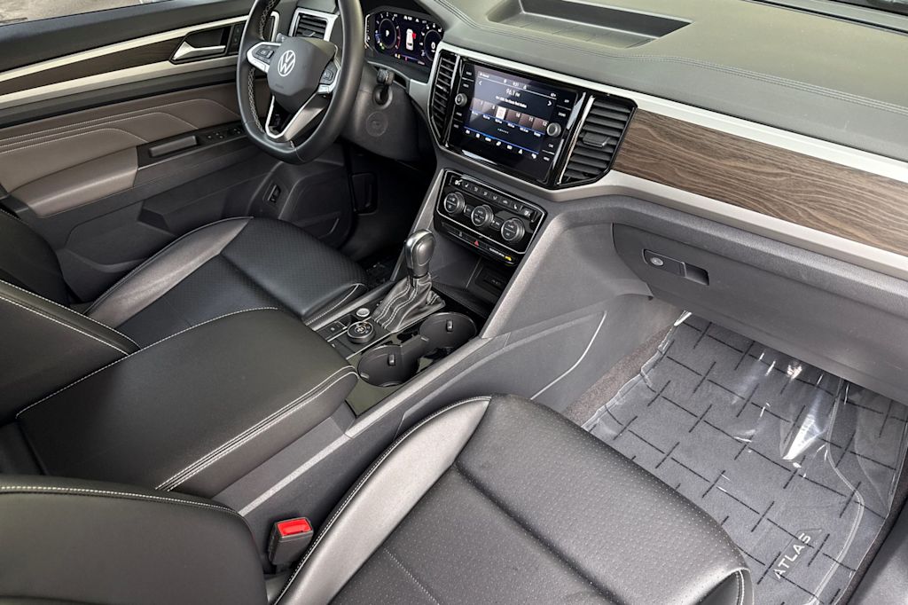 Thumbnail: 2022 Volkswagen Atlas - 12
