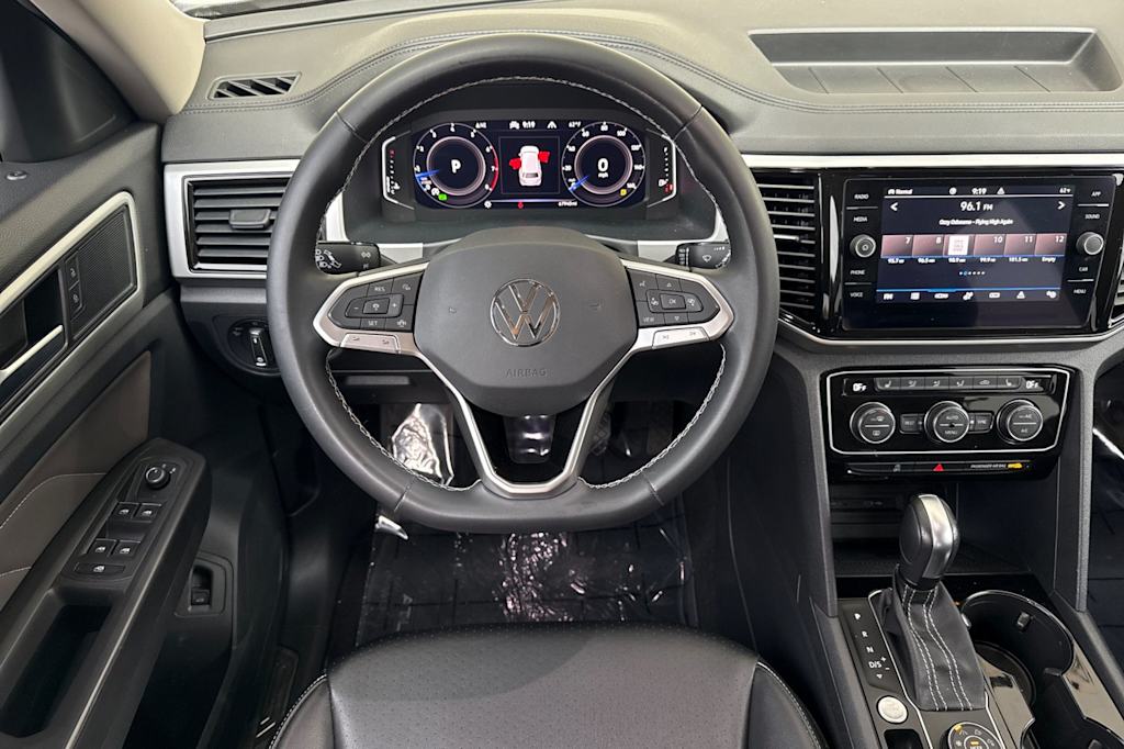 Thumbnail: 2022 Volkswagen Atlas - 9
