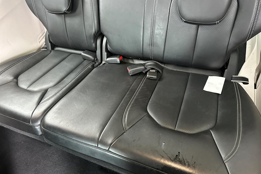 Thumbnail: 2024 Chrysler Pacifica - 10