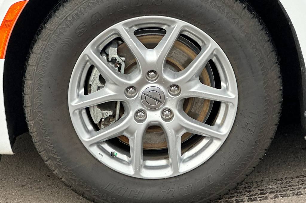 Thumbnail: 2024 Chrysler Pacifica - 8