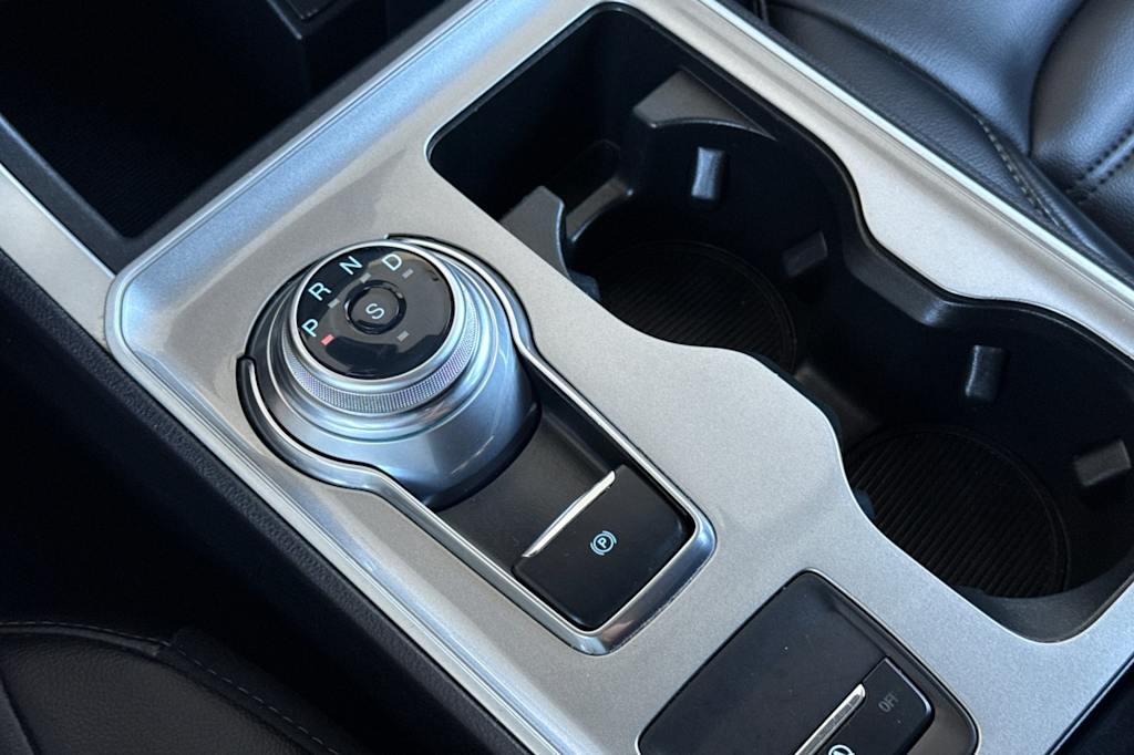 Thumbnail: 2024 Ford Edge - 14
