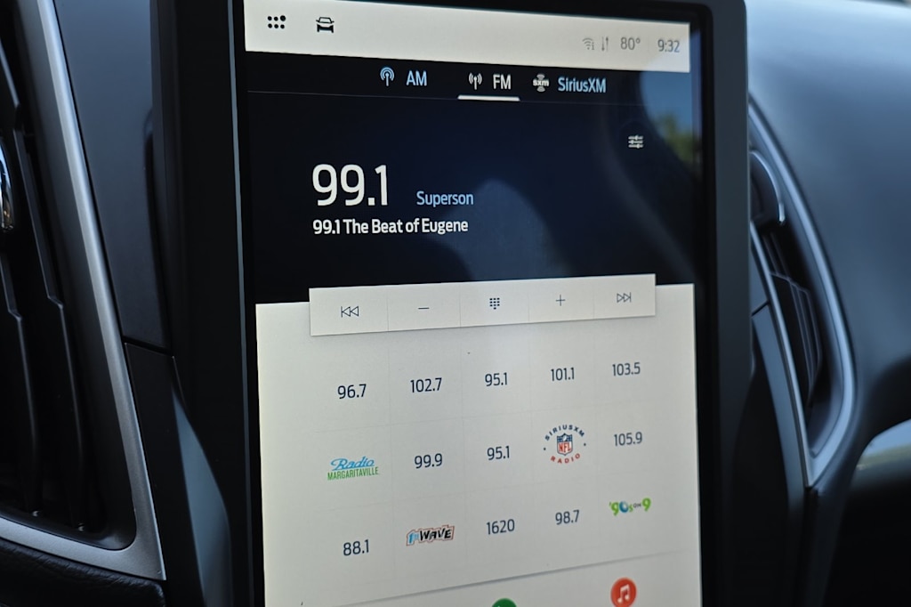 Thumbnail: 2023 Ford Edge - 14