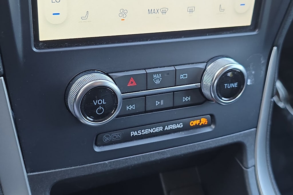 Thumbnail: 2023 Ford Edge - 25