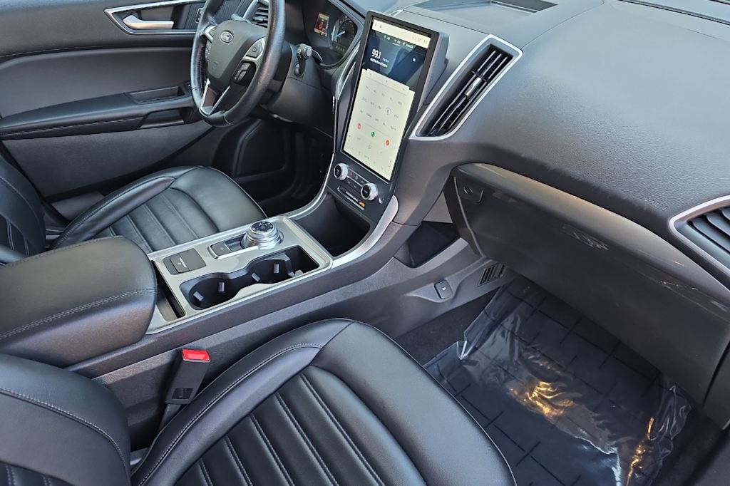 Thumbnail: 2023 Ford Edge - 13