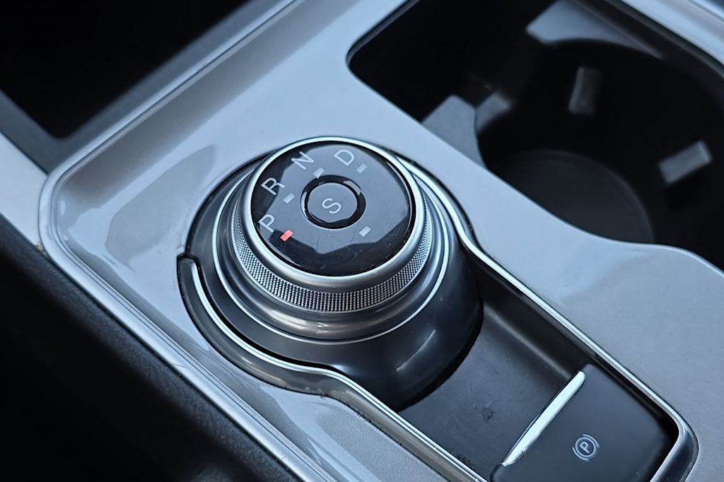 Thumbnail: 2023 Ford Edge - 15