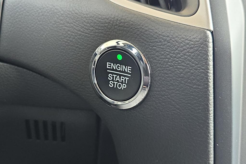 Thumbnail: 2024 Ford Edge - 26