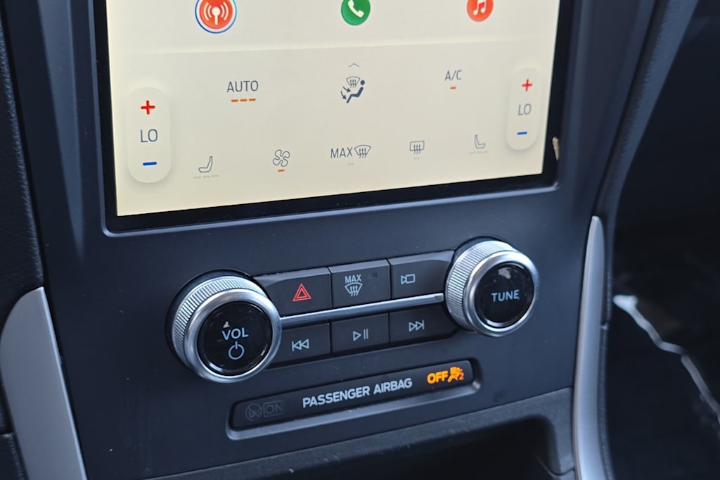 Thumbnail: 2023 Ford Edge - 25