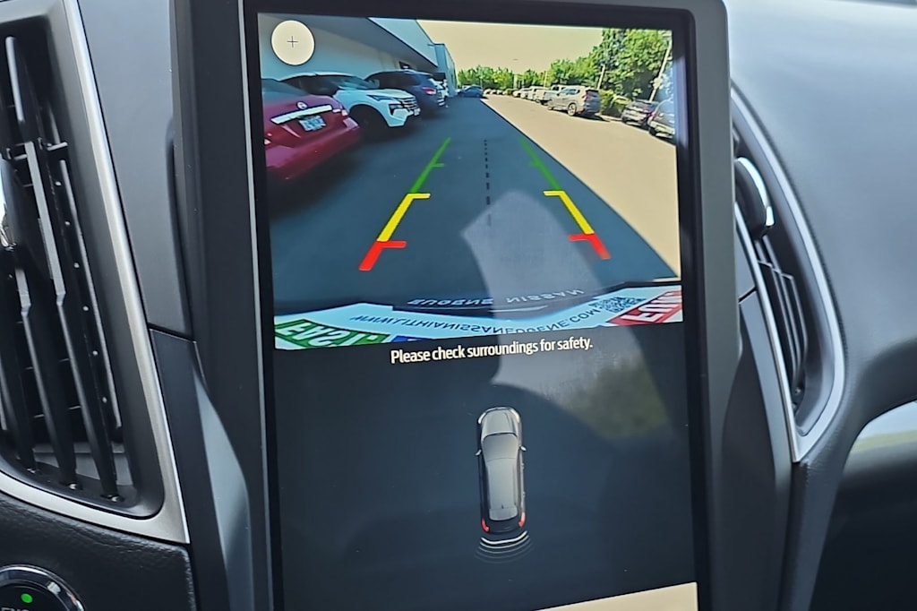 Thumbnail: 2023 Ford Edge - 24