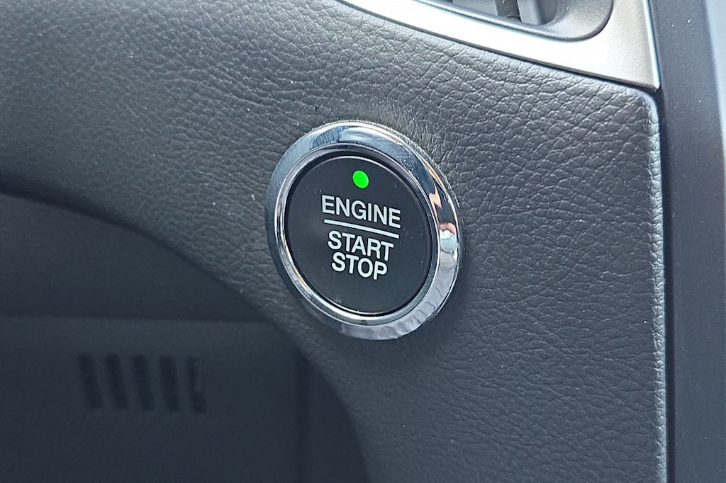 Thumbnail: 2023 Ford Edge - 26