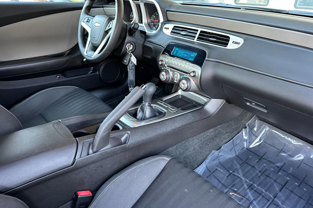 Thumbnail: 2014 Chevrolet Camaro - 12