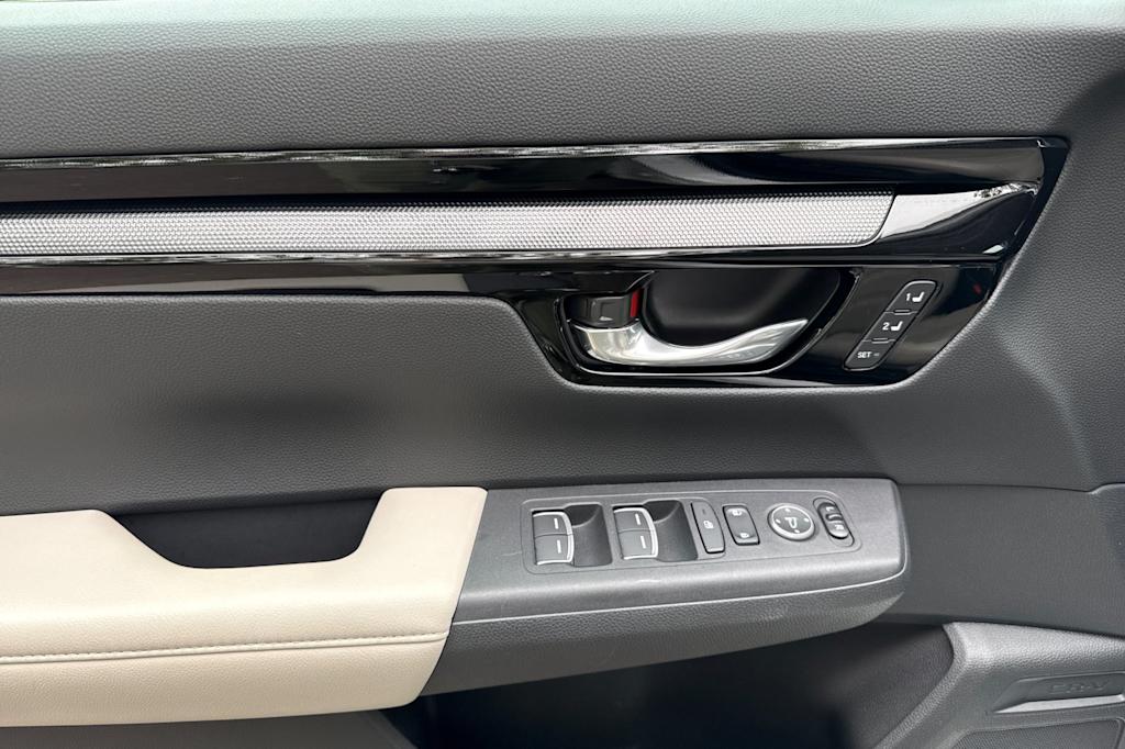 Thumbnail: 2023 Honda CR-V - 21