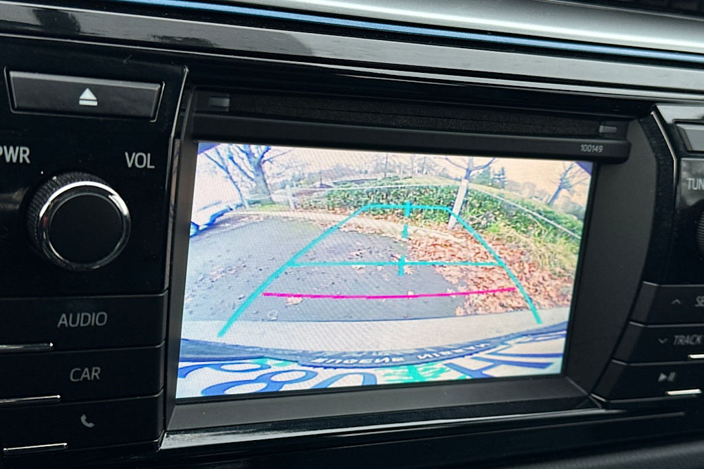 Thumbnail: 2015 Toyota Corolla - 22