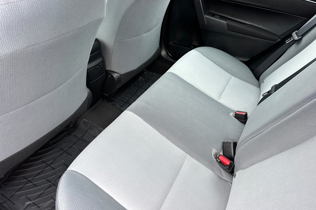 Thumbnail: 2016 Toyota Corolla - 9