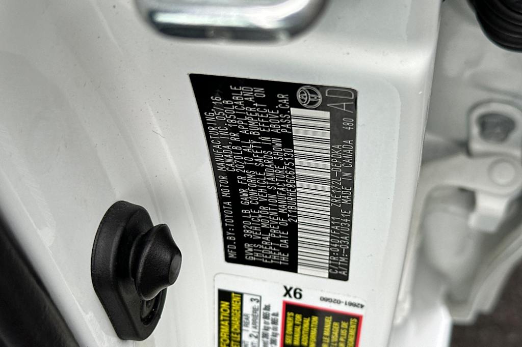 Thumbnail: 2016 Toyota Corolla - 15