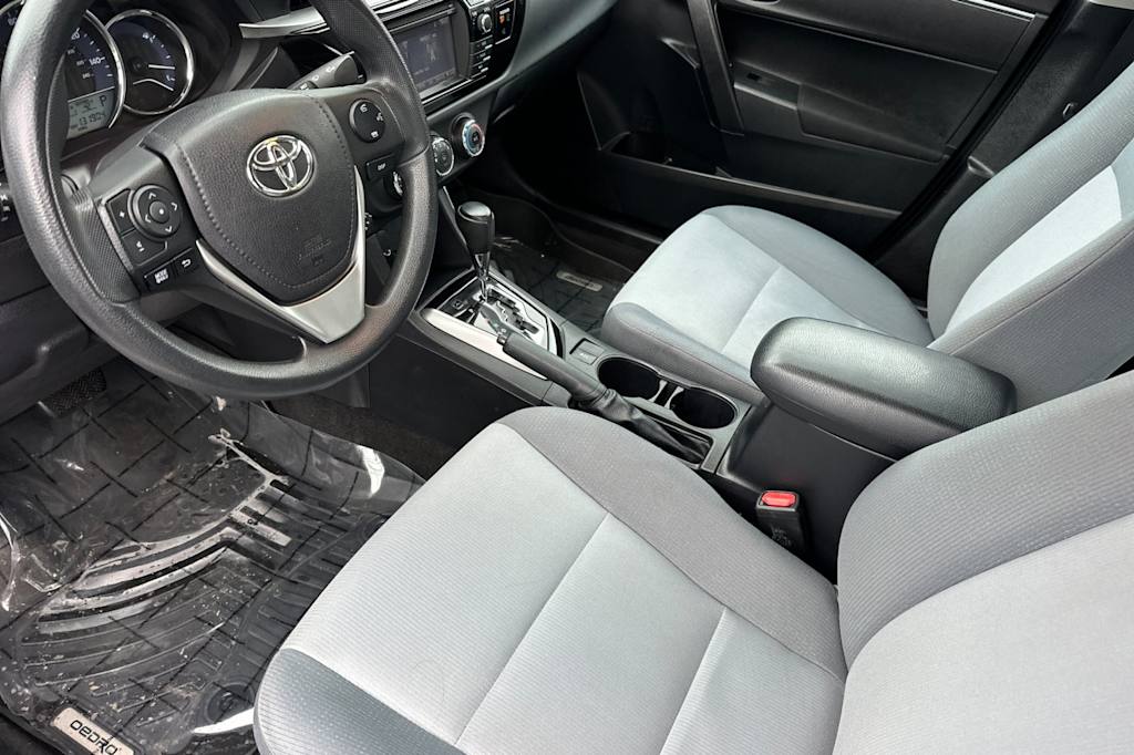 Thumbnail: 2016 Toyota Corolla - 8