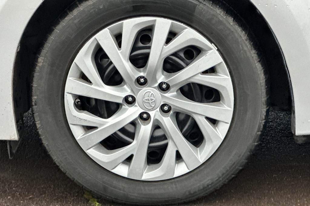 Thumbnail: 2018 Toyota Corolla - 7
