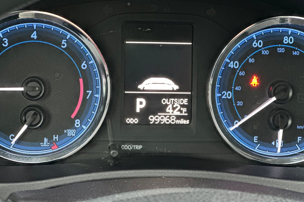 Thumbnail: 2018 Toyota Corolla - 25