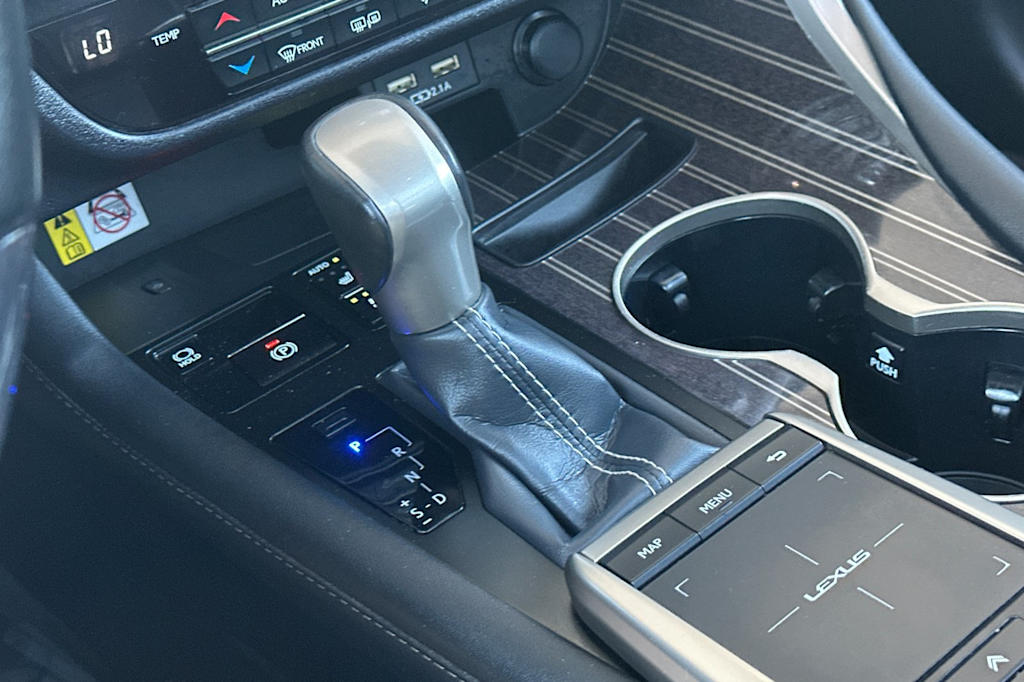 Thumbnail: 2022 Lexus RX - 14