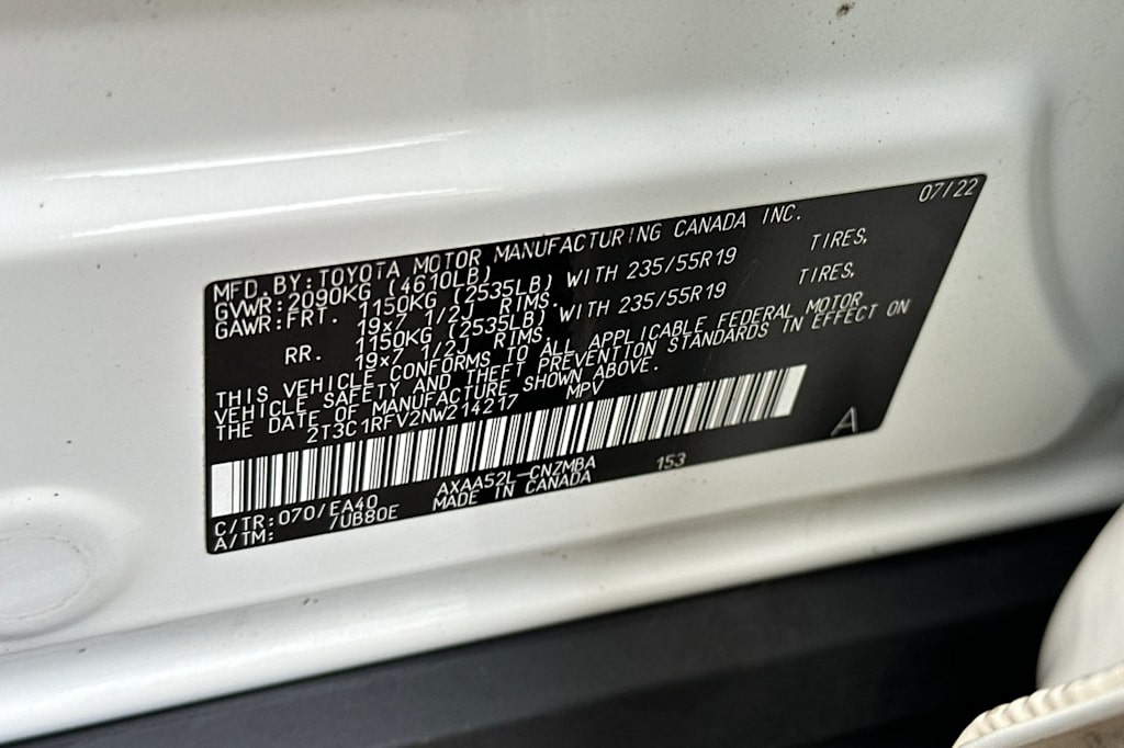 Thumbnail: 2022 Toyota RAV4 - 16