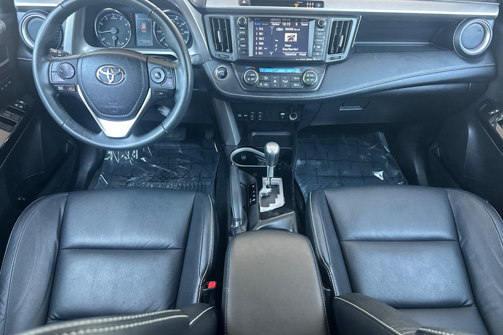 Thumbnail: 2017 Toyota RAV4 - 2