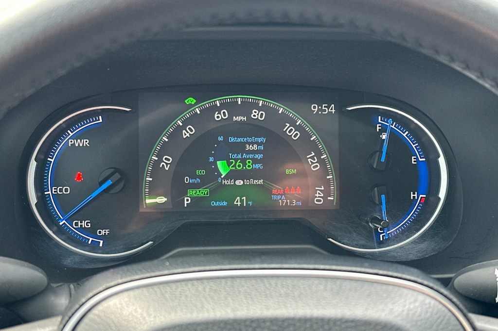 Thumbnail: 2021 Toyota RAV4 - 15