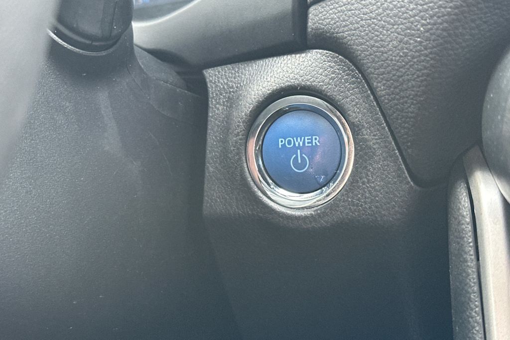 Thumbnail: 2021 Toyota RAV4 - 27