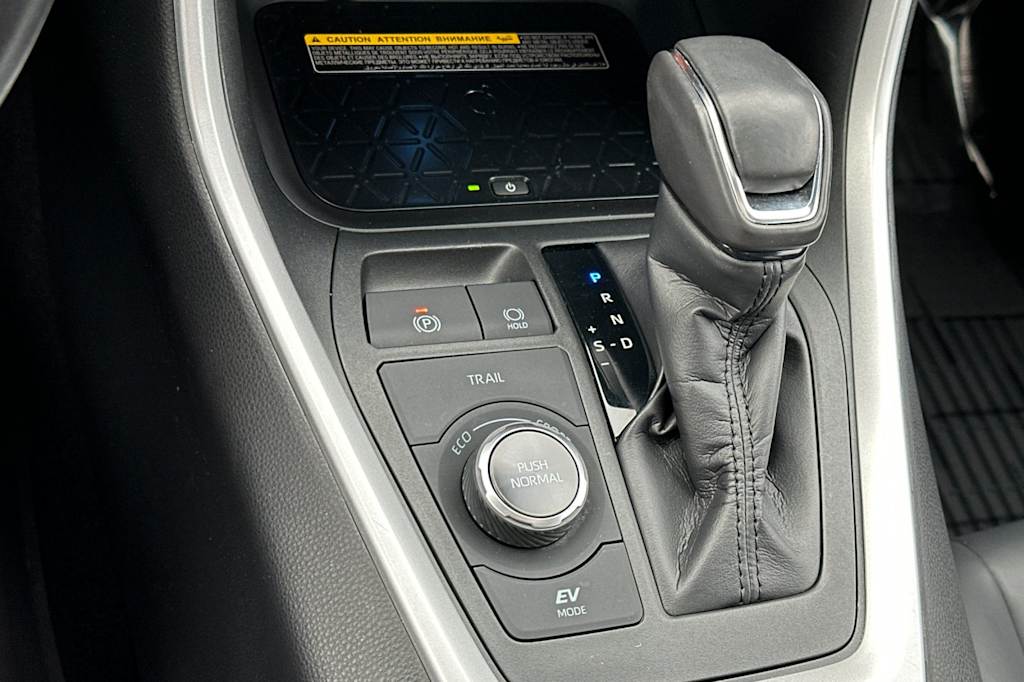 Thumbnail: 2020 Toyota RAV4 - 14