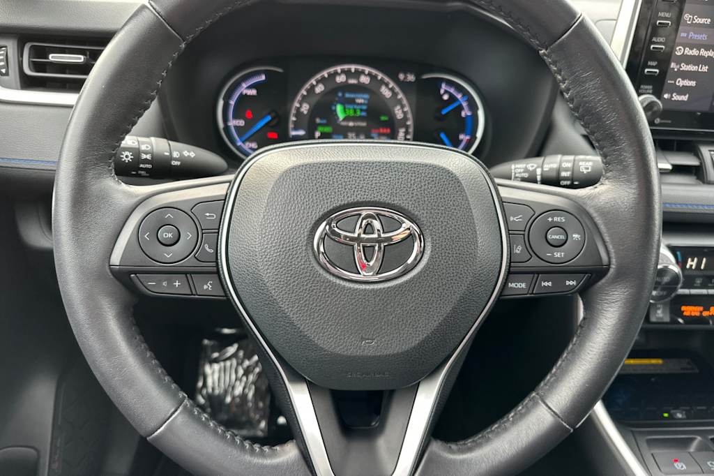 Thumbnail: 2020 Toyota RAV4 - 28