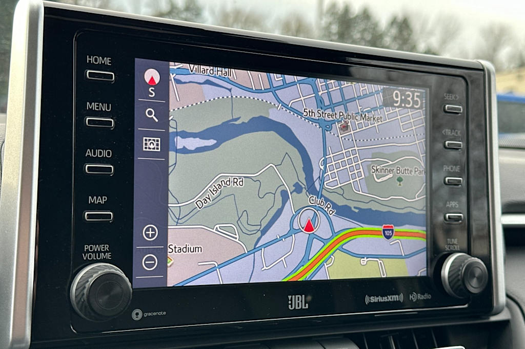 Thumbnail: 2020 Toyota RAV4 - 24