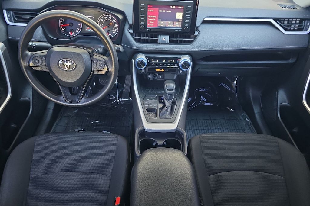 Thumbnail: 2020 Toyota RAV4 - 2