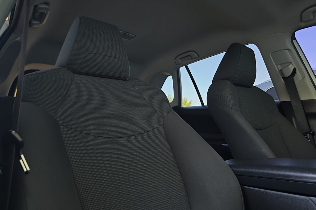 Thumbnail: 2020 Toyota RAV4 - 10