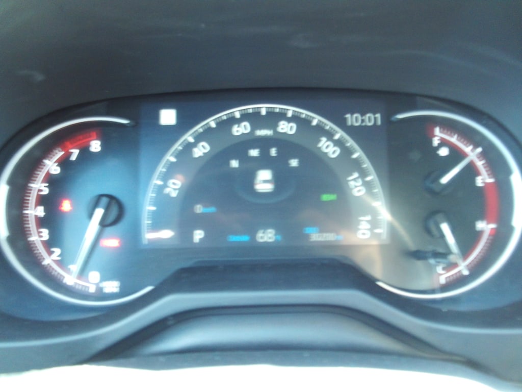 Thumbnail: 2023 Toyota RAV4 - 6