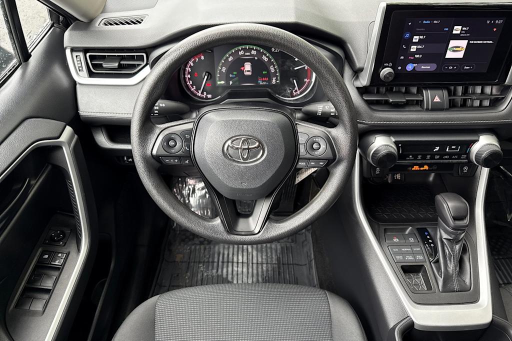 Thumbnail: 2023 Toyota RAV4 - 9