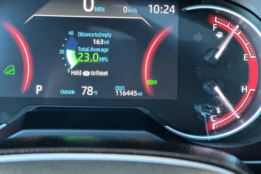Thumbnail: 2020 Toyota RAV4 - 28