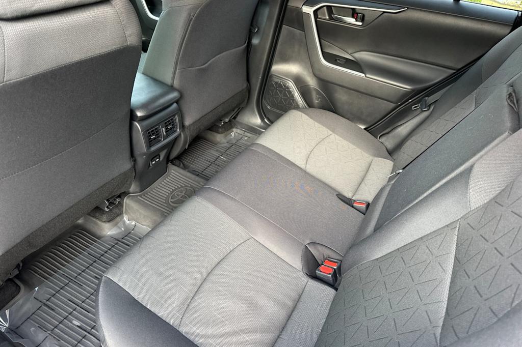 Thumbnail: 2024 Toyota RAV4 - 10