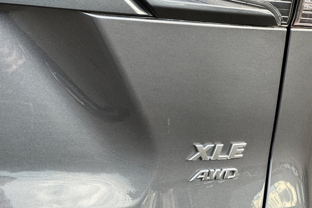 Thumbnail: 2024 Toyota RAV4 - 28