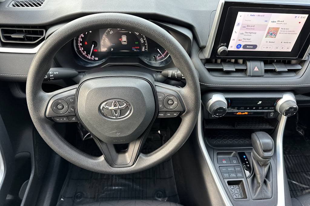 Thumbnail: 2024 Toyota RAV4 - 11