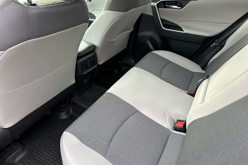 Thumbnail: 2025 Toyota RAV4 - 10