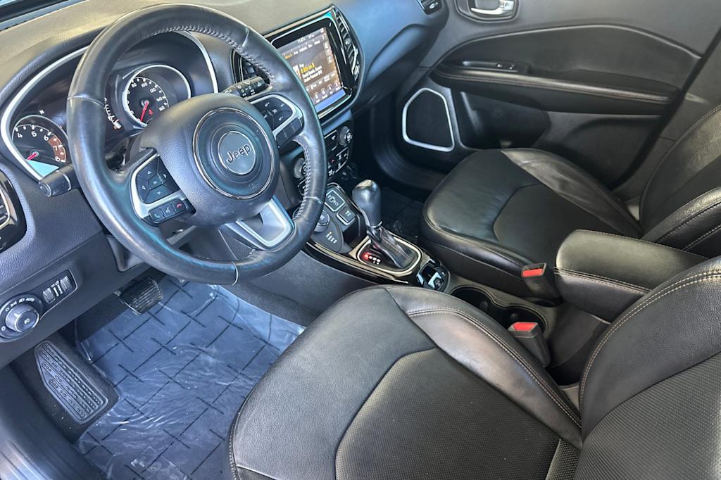 Thumbnail: 2017 Jeep Compass - 9