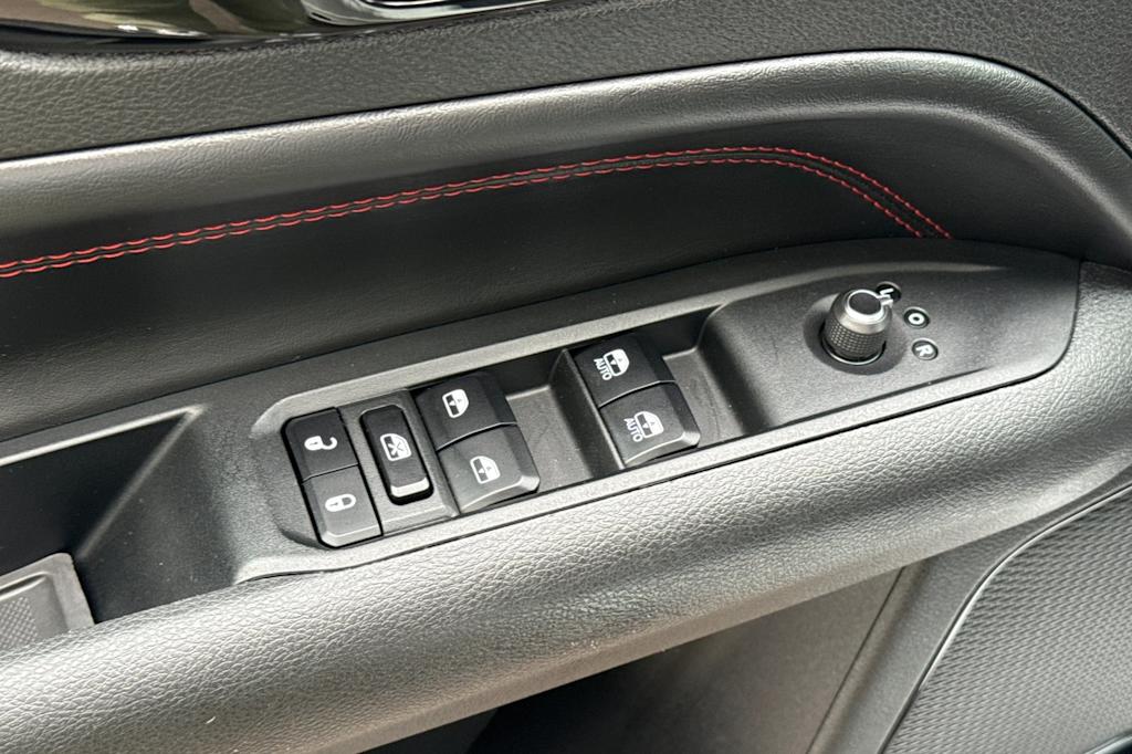Thumbnail: 2025 Jeep Compass - 22