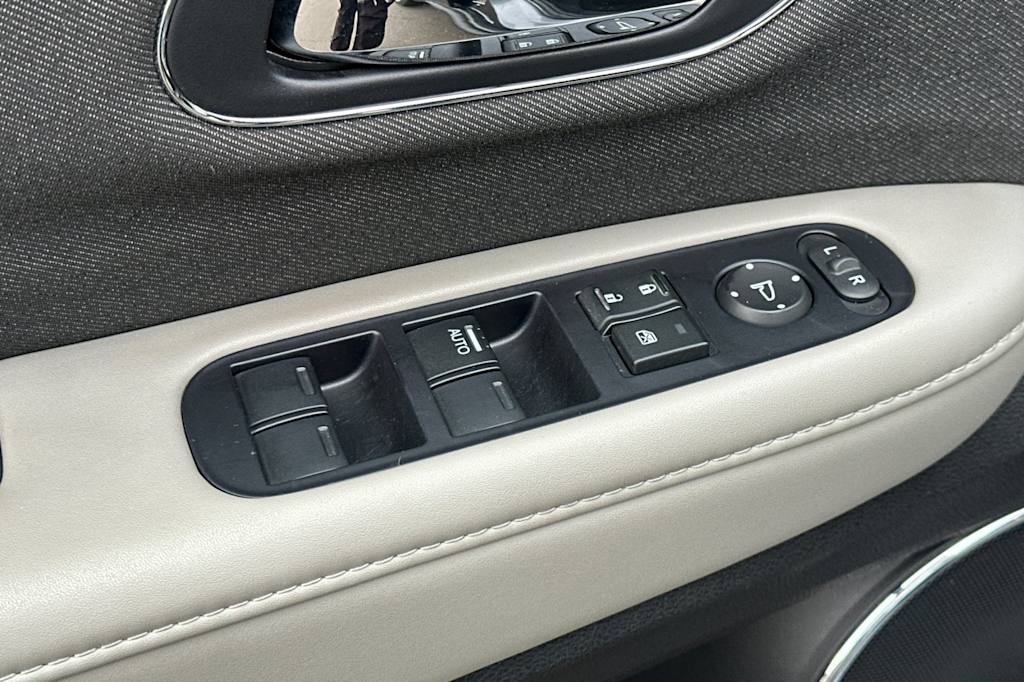 Thumbnail: 2020 Honda HR-V - 21