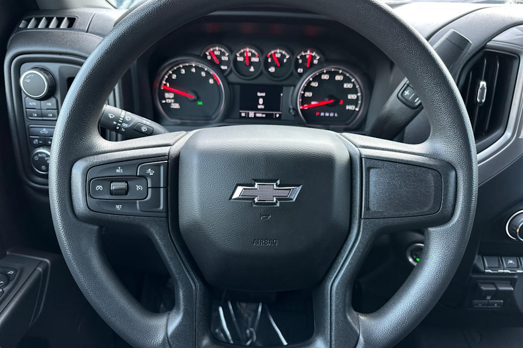 Thumbnail: 2024 Chevrolet Silverado 1500 - 26