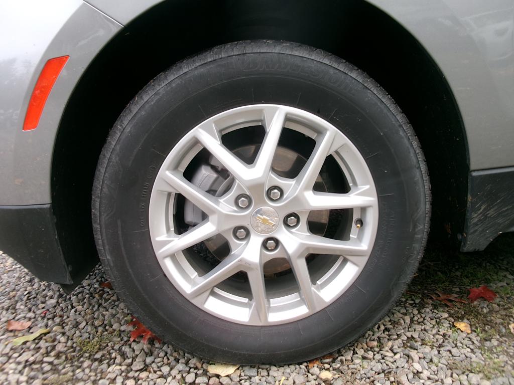 Thumbnail: 2024 Chevrolet Equinox - 6