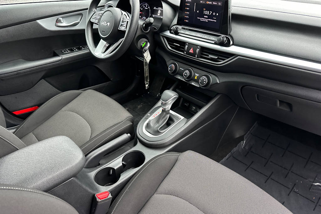 Thumbnail: 2023 Kia Forte - 11