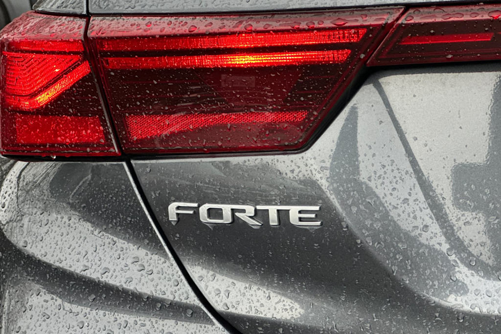 Thumbnail: 2023 Kia Forte - 26