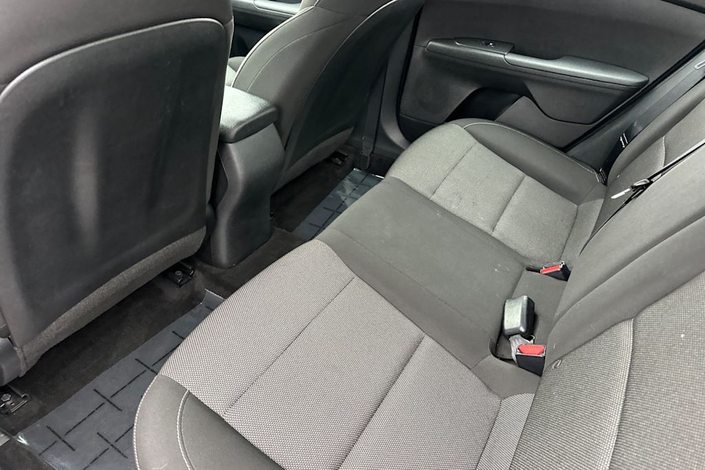 Thumbnail: 2023 Kia Forte - 9