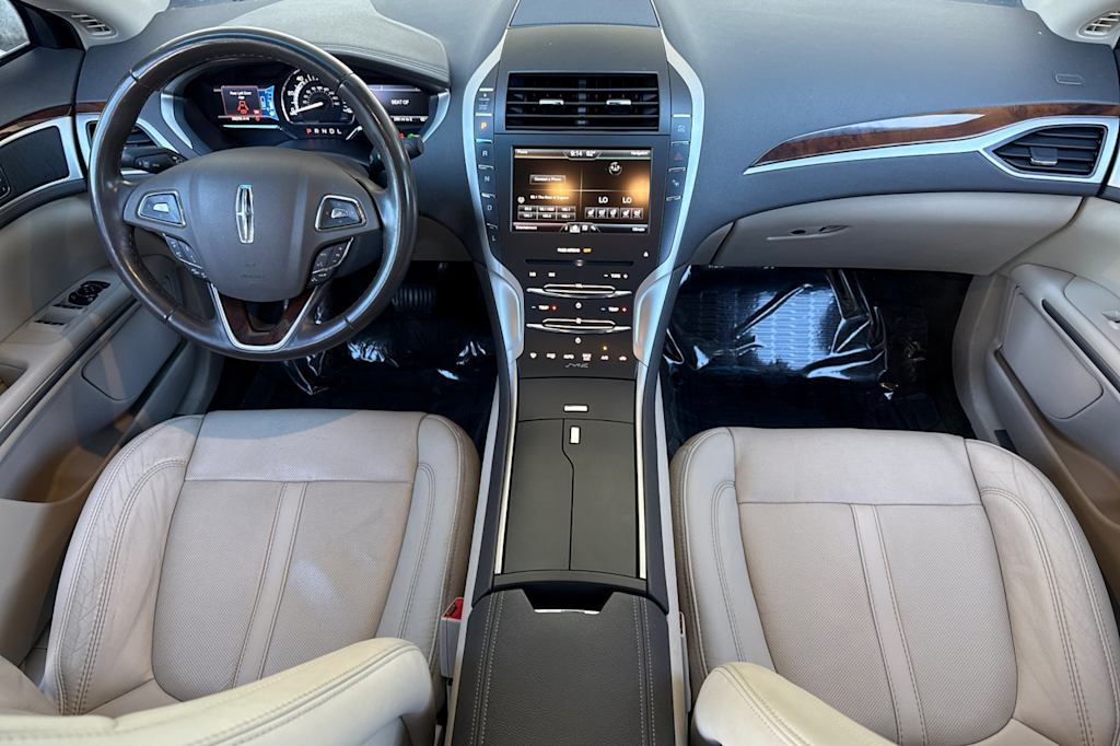 Thumbnail: 2016 Lincoln MKZ - 2