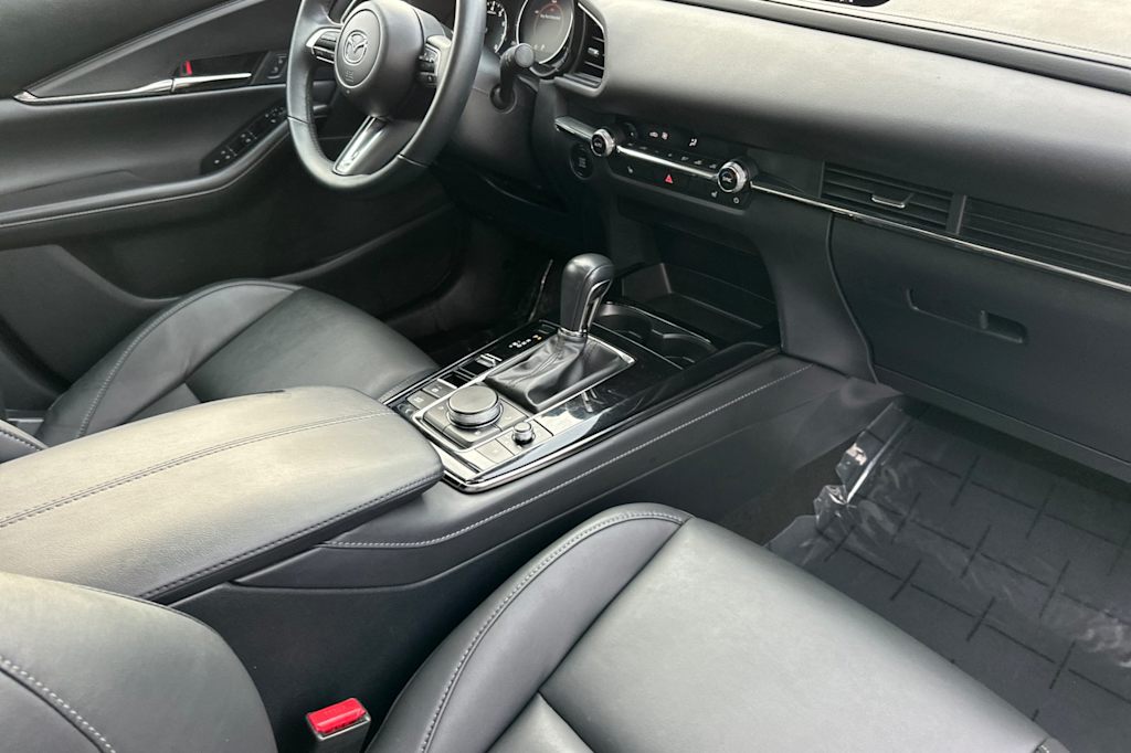 Thumbnail: 2025 Mazda CX-30 - 12